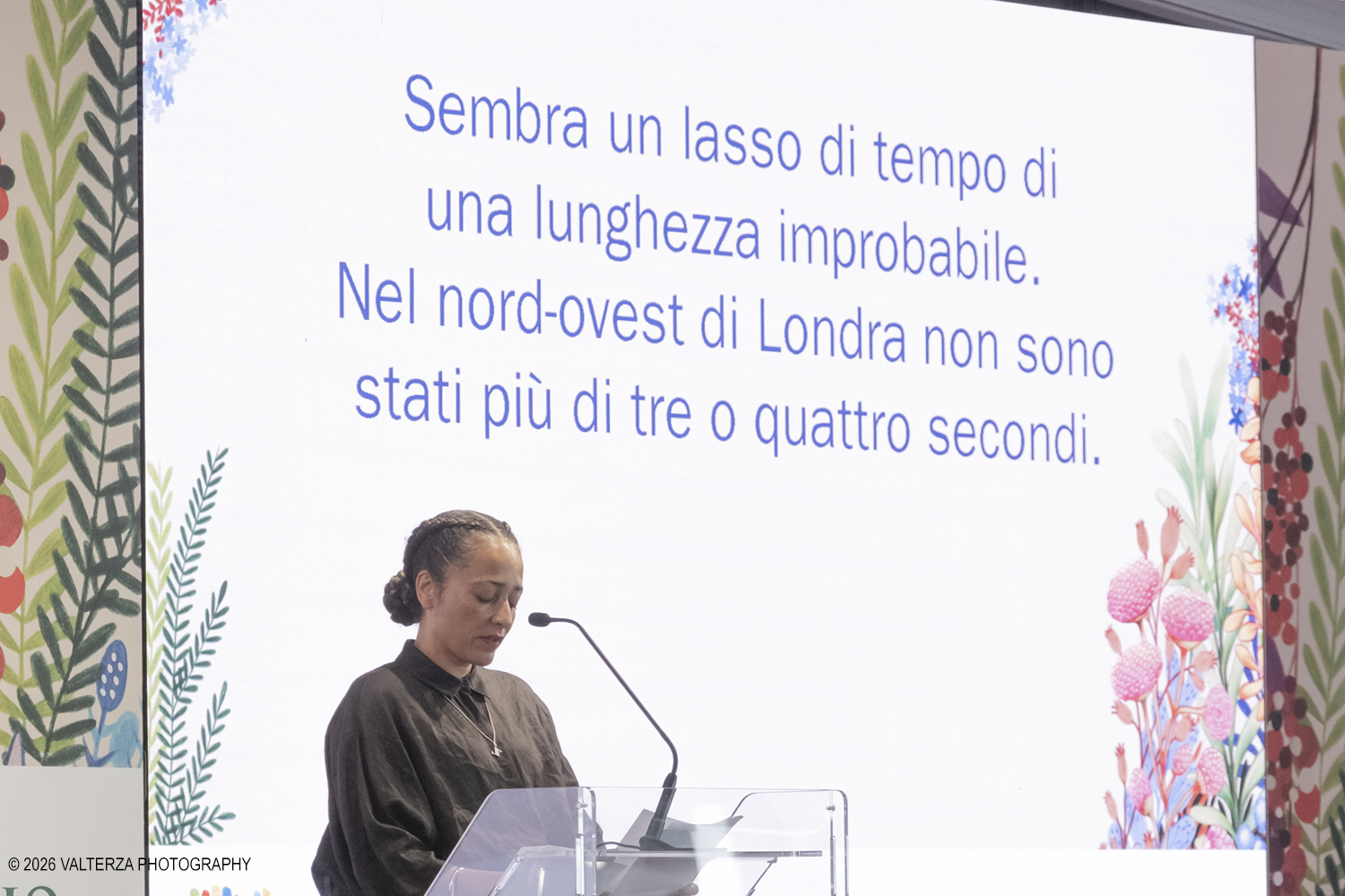 _DSF1347.jpg - 14/05/2026. Torino. XXXVIII edizione del Salone Internazionale del Libro di Torino. La lezione inaugurale di Zadie Smith. Nella foto Zadie Smith impegnata nella sua Lectio Magistralis