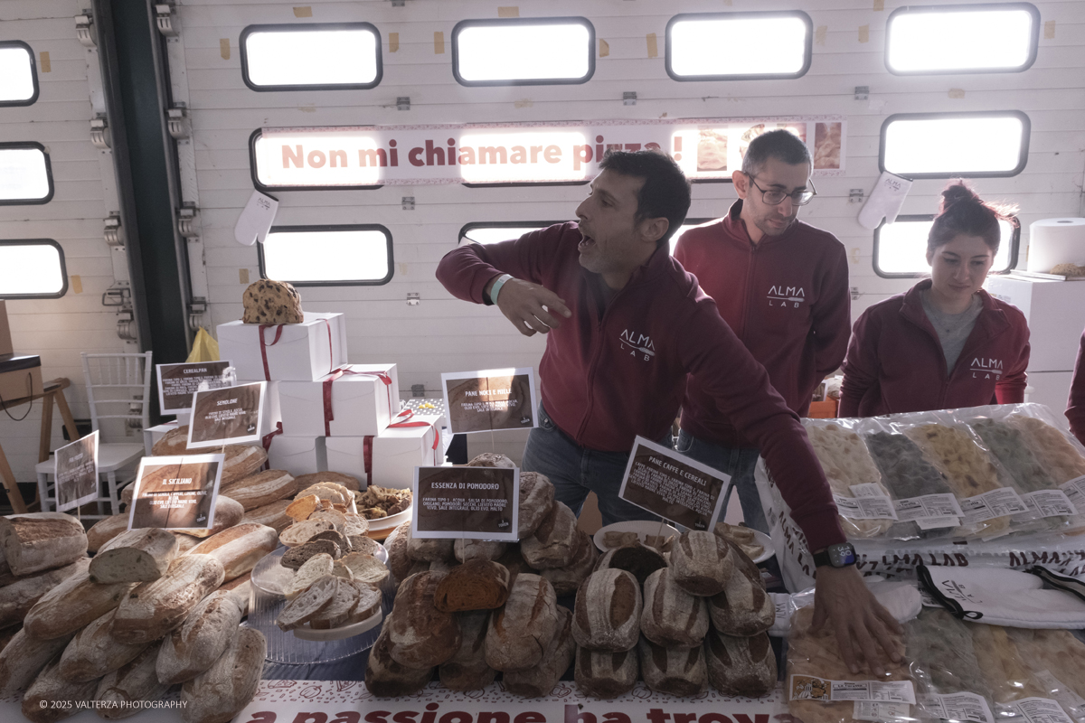_DSF5863.jpg - 08-09/11/2025. Moncalieri.  L'evento si pone lâ€™obiettivo di promuovere la cultura del pane locale e delle sue tradizioni e di valorizzare le eccellenze della filiera piemontese, creando sinergie tra produttori, artigiani e consumatori.