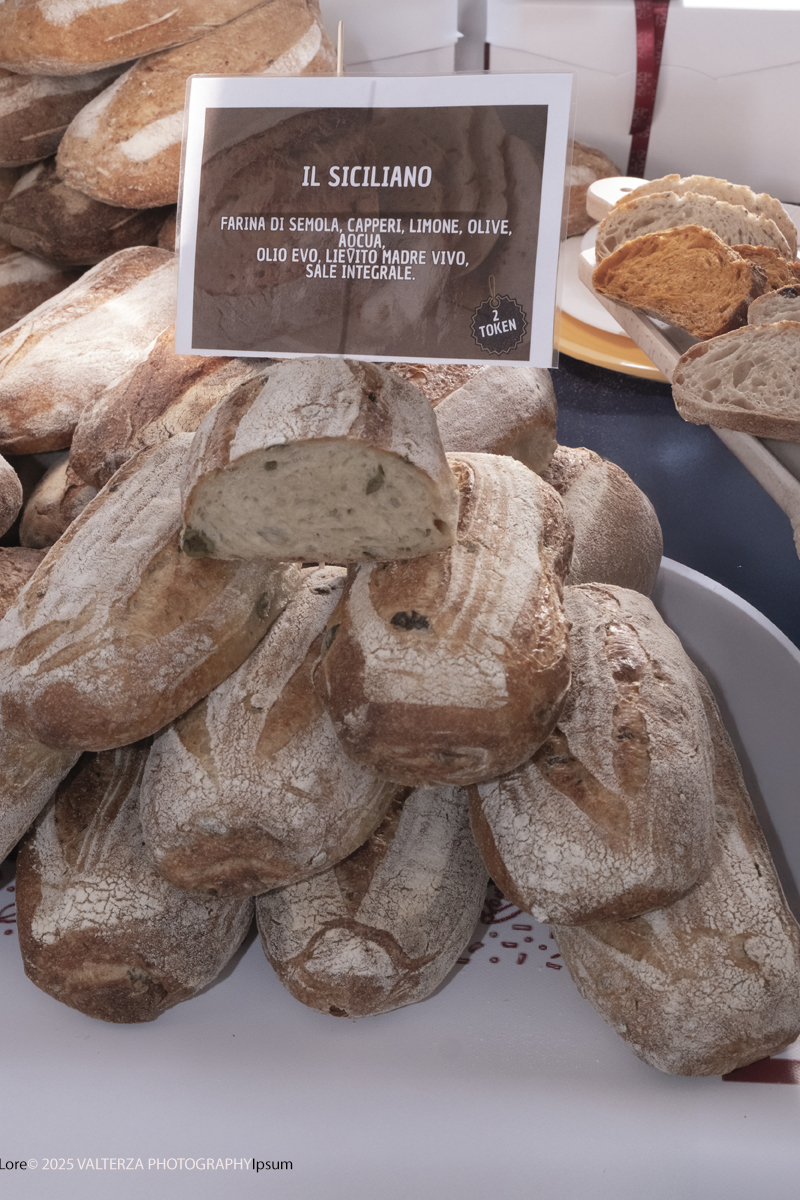 _DSF5938.jpg - 08-09/11/2025. Moncalieri.  L'evento si pone lâ€™obiettivo di promuovere la cultura del pane locale e delle sue tradizioni e di valorizzare le eccellenze della filiera piemontese, creando sinergie tra produttori, artigiani e consumatori.