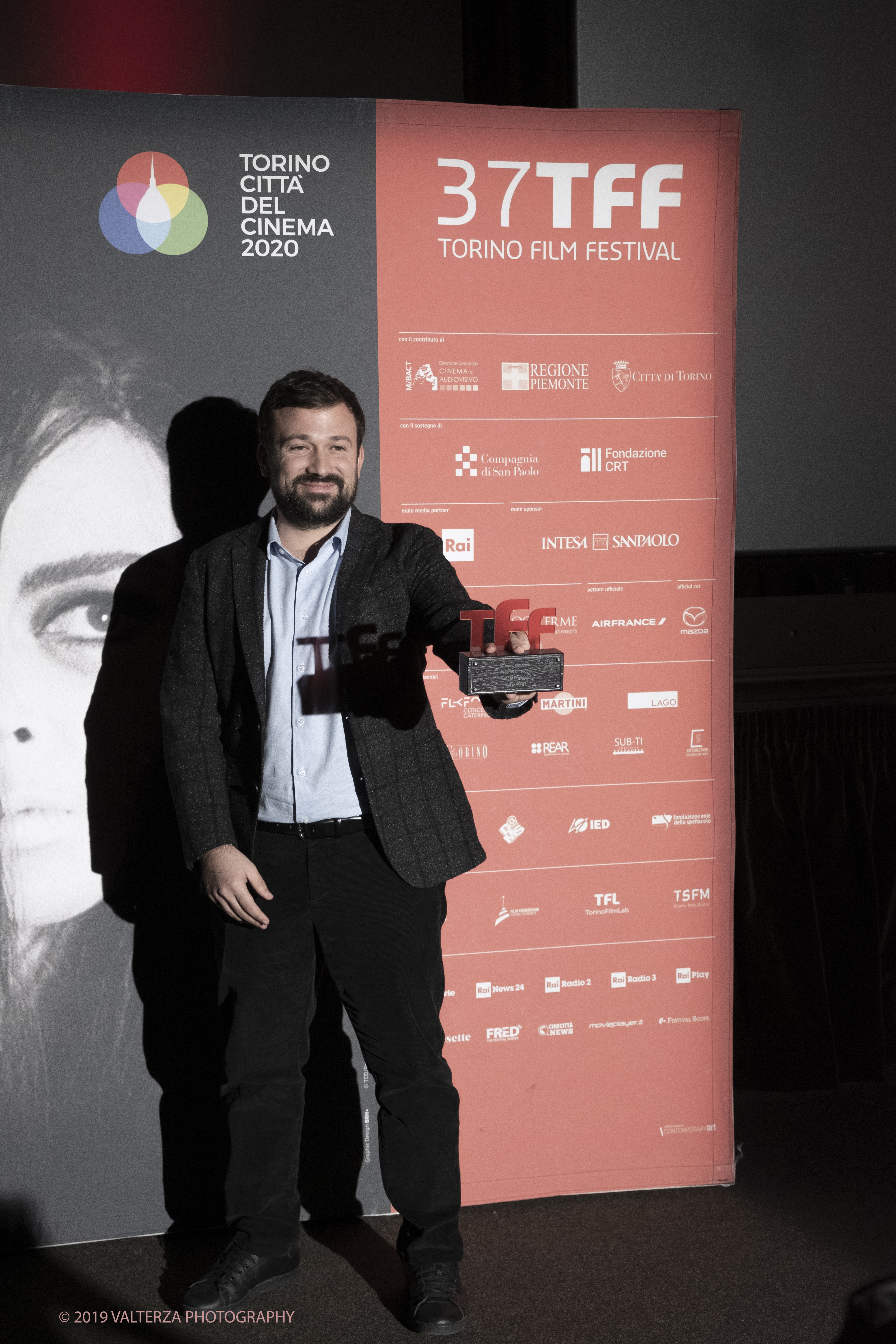 _DSF7763.jpg - 30/11/2019. Torino. A trionfare come Miglior film Ã¨ lâ€™islandese A White, White Day (HvÃ­tur, hvÃ­tur dagur) di Hlynur PÃ¡lmason. Nella foto  Antonio Padovan ritira il premio per la miglior attrice assegnato a pari merito a Viktoria Miroshnichenko e Vasilisa Perelygina