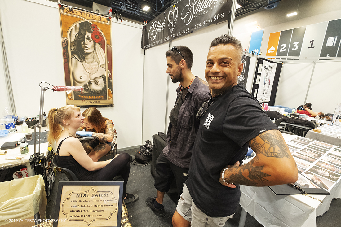 _DSF7878.jpg - 13/09/2019. Torino. Tattoo Convention Ã¨ un evento internazionale che ospita 340 tatuatori provenienti da tutto il mondo, 50 stand degli operatori e fornitori piÃ¹ importanti del settore. Nella foto stand dei tatuatori/tatuatrici