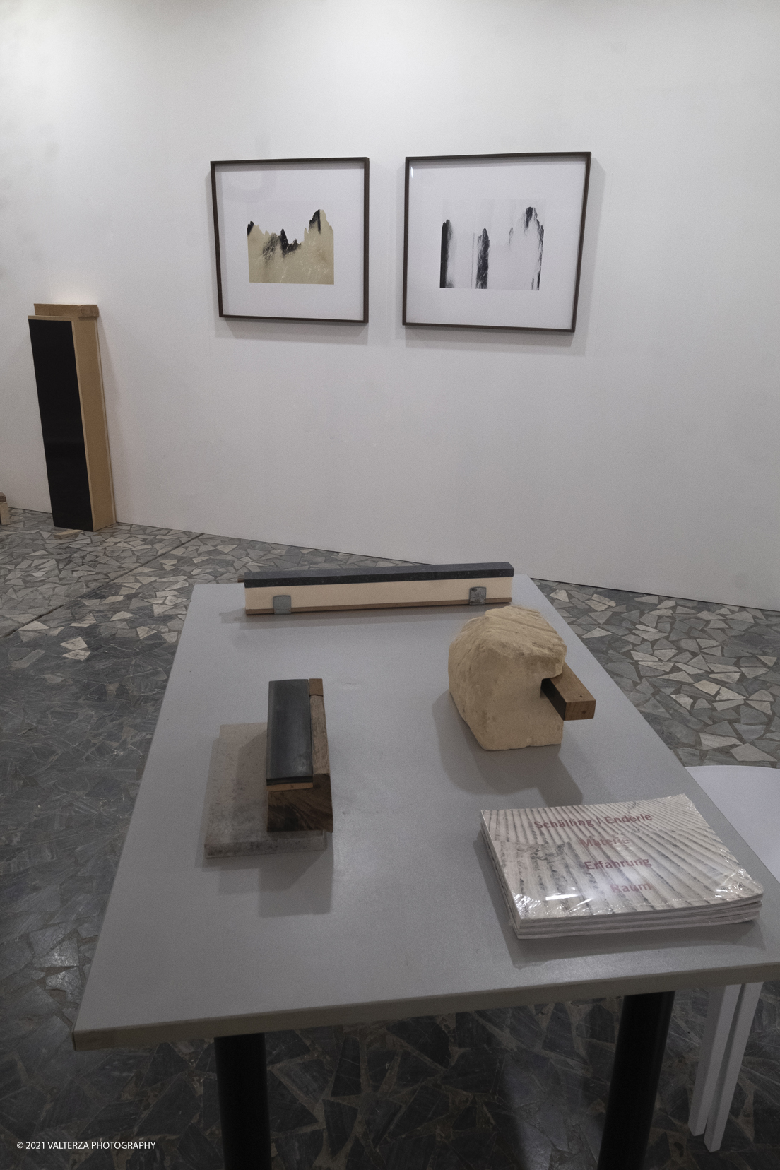 _DSF7504.jpg - 5/11/2021. Torino. Elemento fondamentale della Contemporary Art Week torinese  The Others Ã¨ la principale fiera italiana dedicata allâ€™arte emergente nazionale e internazionale. Nella foto galleria V/MPS Gallery Tulpstraat 35 Brussels