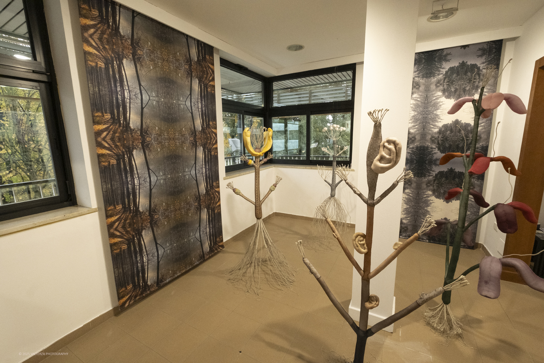 _DSF4755.jpg - 30/10/2025- 01/11/2025/Torino/ The Others Ã¨ una fiera indipendente nata con l'obiettivo di intercettare il linguaggio delle nuove generazioni creative e promuovere le realtÃ  emergenti. Nella foto Contour Art Gallery, Vilnius Lituania