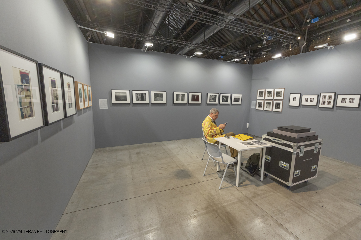 _Z3A3299.jpg - 21/05/2026. Torino La settima edizione di The Phair | Photo Art Fair si tiene a Torino da venerdÃ¬ 22 a domenica 24 maggio 2026 presso la Sala Fucine delle OGR Torino. Si tratta di una fiera internazionale interamente dedicata alla fotografia e alle arti visive contemporanee che utilizzano il mezzo fotografico. Nella foto Alberto Damian Gallery, Treviso