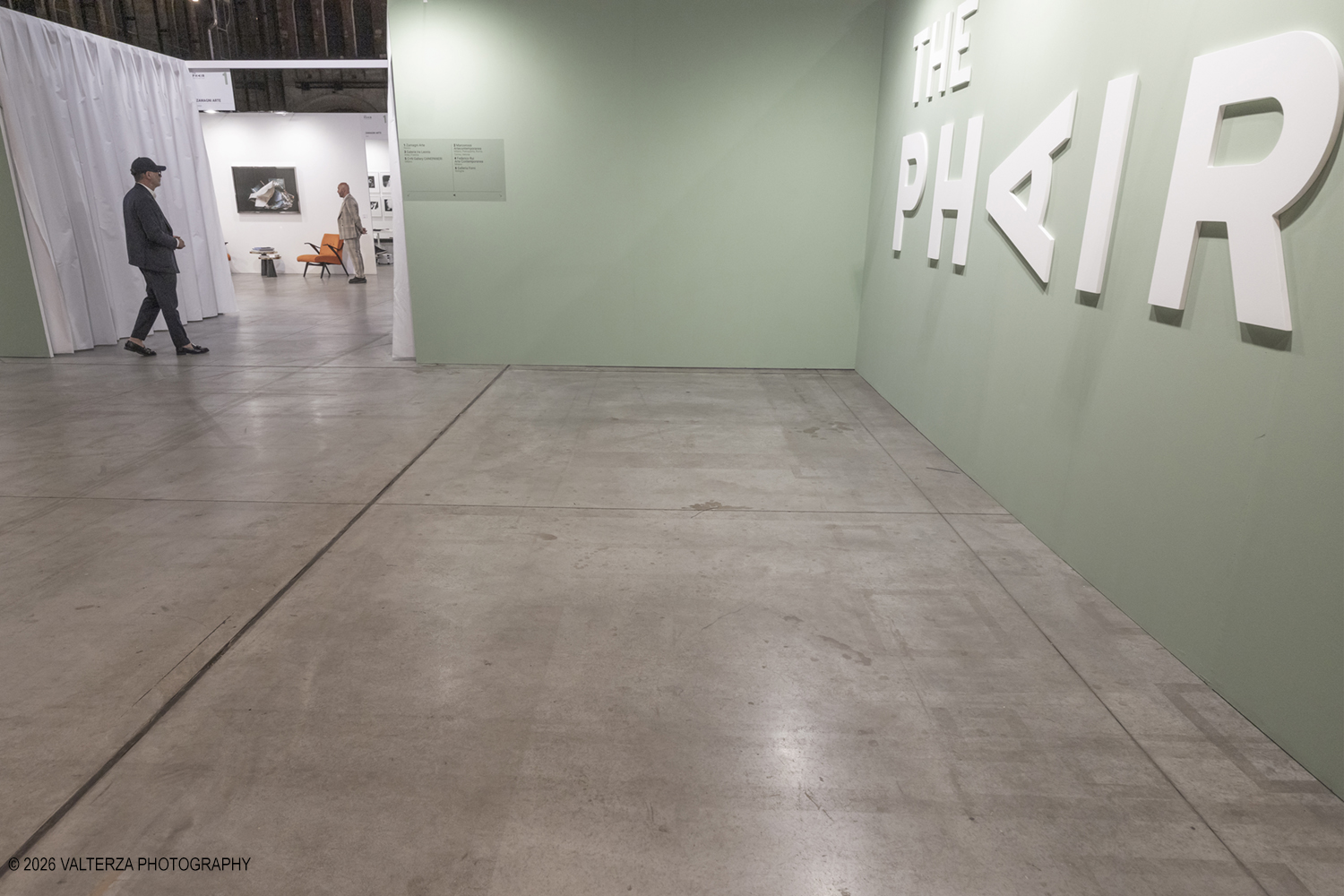 _Z3A4200.jpg - 21/05/2026. Torino La settima edizione di The Phair | Photo Art Fair si tiene a Torino da venerdÃ¬ 22 a domenica 24 maggio 2026 presso la Sala Fucine delle OGR Torino. Si tratta di una fiera internazionale interamente dedicata alla fotografia e alle arti visive contemporanee che utilizzano il mezzo fotografico. Nella foto l'ingresso alla Fiera