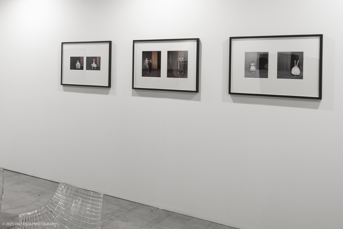_DSF7044.jpg - 09/'5/2025. Torino. Appuntamento annuale dedicato alla fotografia.The Phair si rivolge ad alcune delle piÃ¹ prestigiose gallerie dâ€™arte contemporanea â€“ e non necessariamente solo a quelle specializzate in fotografia â€“ che, in occasione della fiera, presentano dei progetti artistici legati al tema dellâ€™immagine e opere create con materiale fotografico o video.â€‹ Nella foto TUCCI RUSSO STUDIO PER Lâ€™ARTE CONTEMPORANEATorre Pellice (TO)Torino