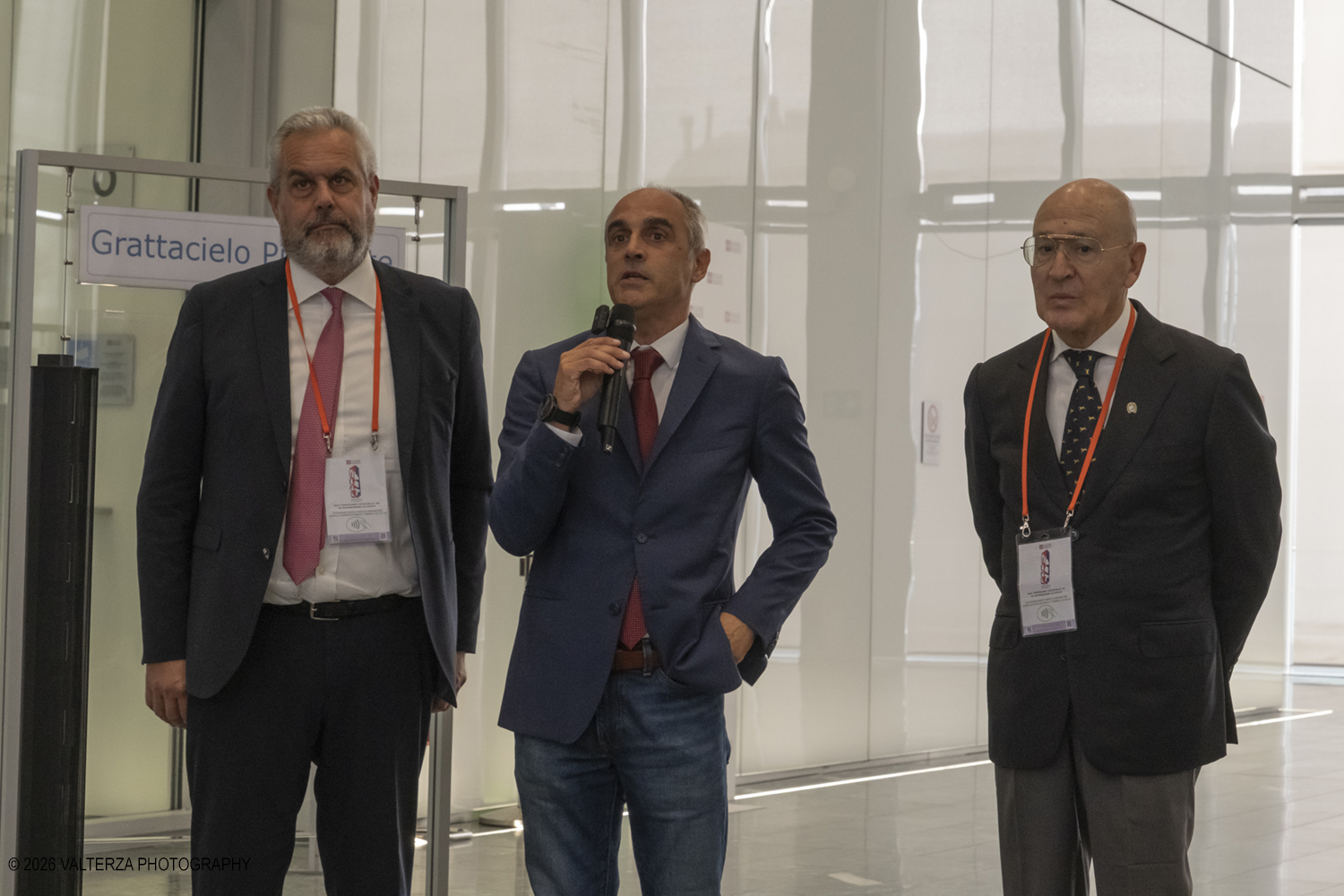 _DSF1443.jpg - 29/09/2026. Torino. Conferenza Stampa. Torino si prepara ad accogliere i migliori cavalli, i guidatori piÃ¹ talentuosi e i proprietari piÃ¹ prestigiosi d'Europa per una giornata di grande sport e spettacolo. Nella foto Paolo Biancone, Silvano Ferraris, Claudio Giannelli