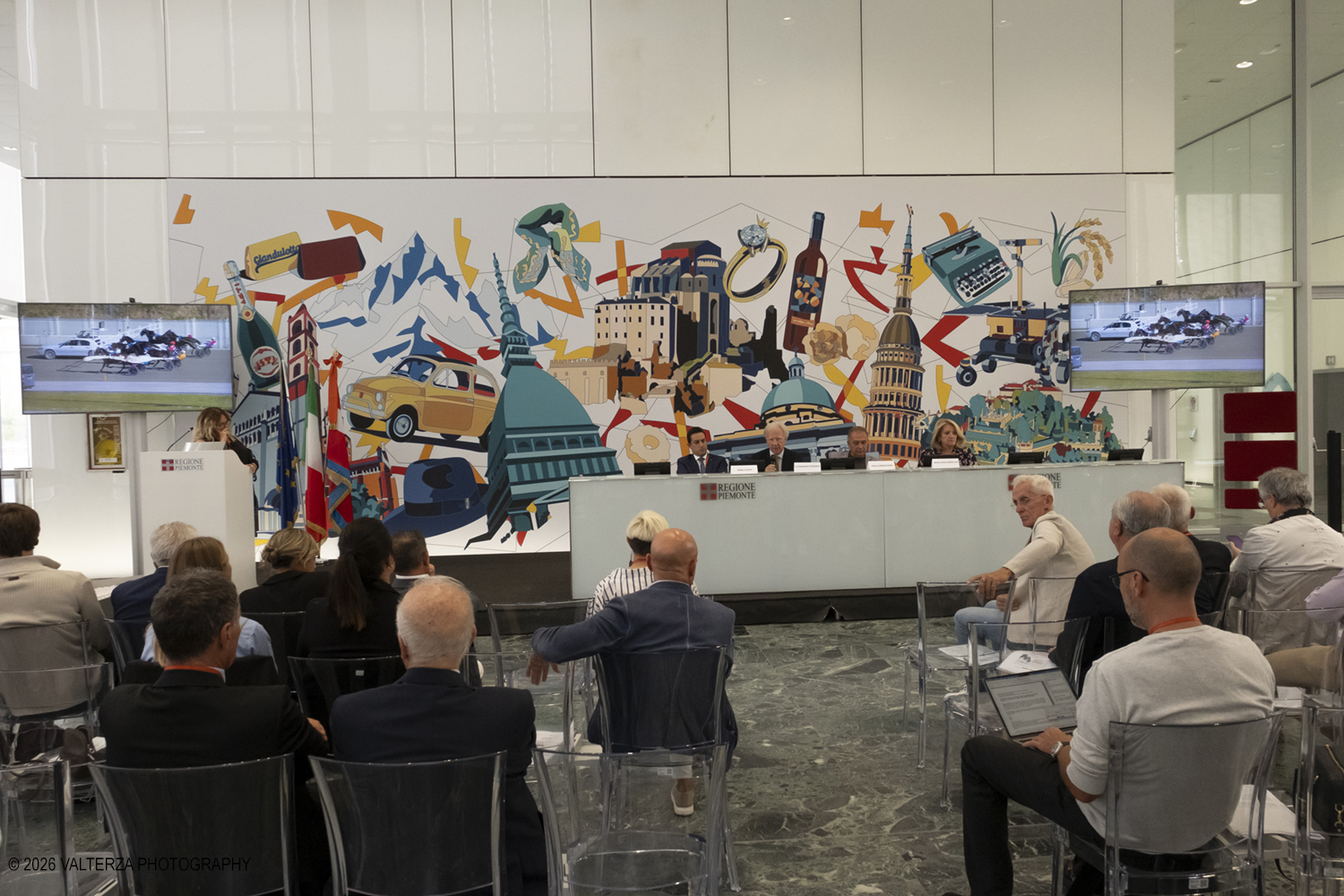 _DSF1529.jpg - 29/09/2026. Torino. Conferenza Stampa. Torino si prepara ad accogliere i migliori cavalli, i guidatori piÃ¹ talentuosi e i proprietari piÃ¹ prestigiosi d'Europa per una giornata di grande sport e spettacolo. Nella foto un momento della presentazione