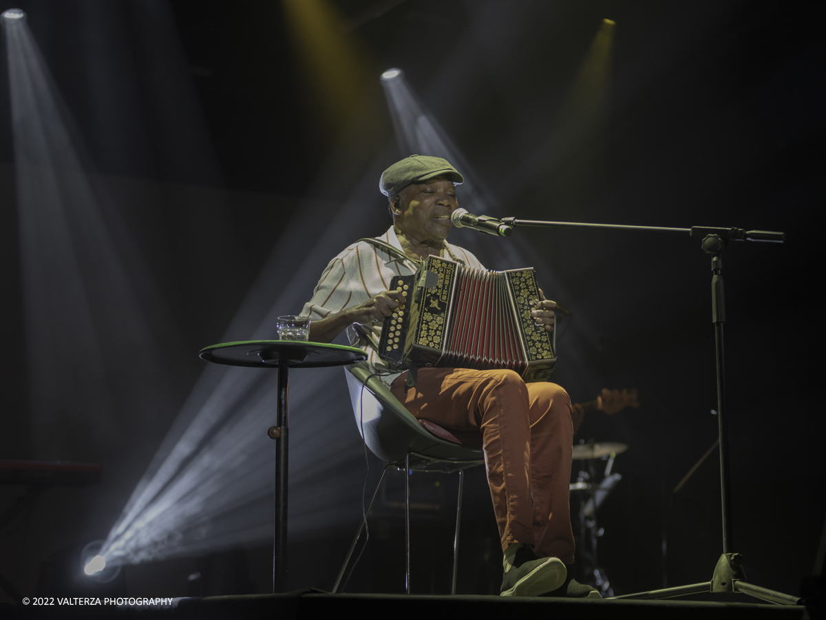 _G3I8982.jpg - 15/06/2022.Torino. Nascimento Ã¨ un idolo della musica brasiliana, un cantautore celebrato in tutto il Mondo. Parte da Torino il tour di addio ai palchi di Nascimiento. Nella foto Milton Nascimento