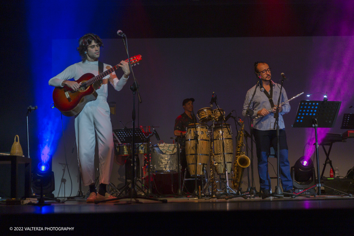 _X9B0007.jpg - 15/06/2022.Torino. Nascimento Ã¨ un idolo della musica brasiliana, un cantautore celebrato in tutto il Mondo. Parte da Torino il tour di addio ai palchi di Nascimiento. Nella foto parte del complesso di Milton Nascimento