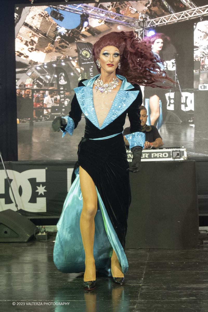 _DSF6859.jpg - 23/09/2023. Torino. Torino Tattoo Convention torna in grande stile in una prestigiosa location e un selezionato parterre di artisti tatuatori e spettacoli per intrattenere il pubblico.  Drag Queen show per l'intrattenimento del pubblico
