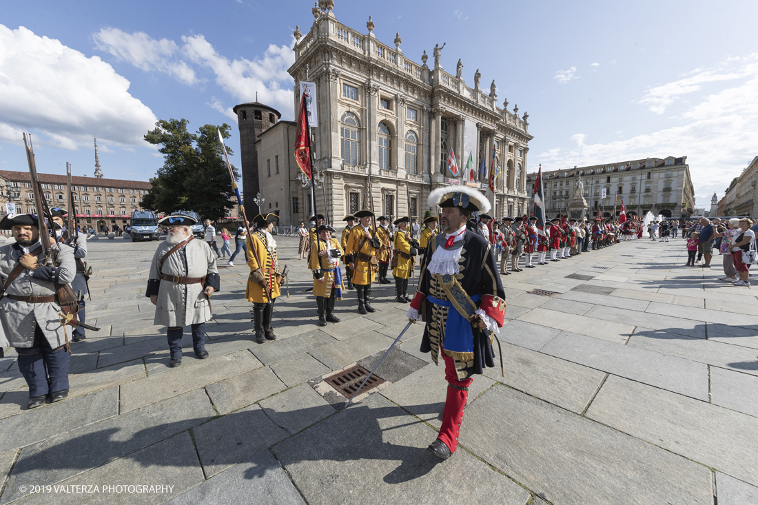 _G3I4205.jpg - 7/09/2019. Torino. Cerimonie di celebrazione dell'evento  con il gruppo storico Pietro Micca. Nella foto Parata storica in Piazza Castello.