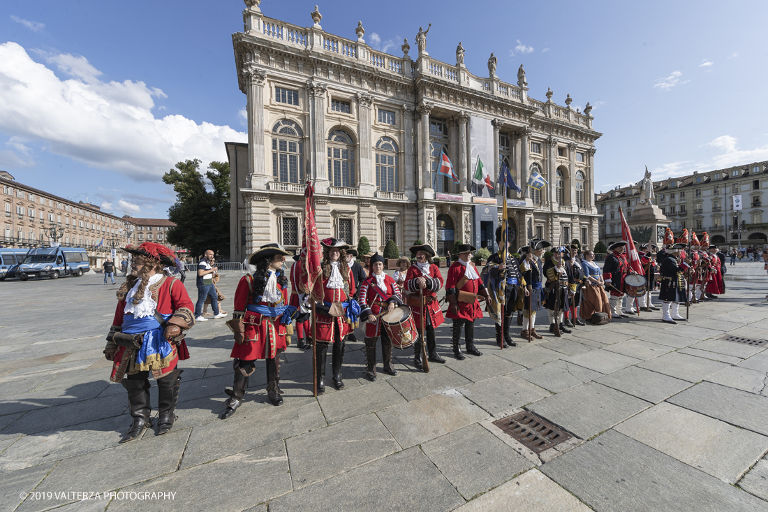 _G3I4220.jpg - 7/09/2019. Torino. Cerimonie di celebrazione dell'evento  con il gruppo storico Pietro Micca. Nella foto Parata storica in Piazza Castello.