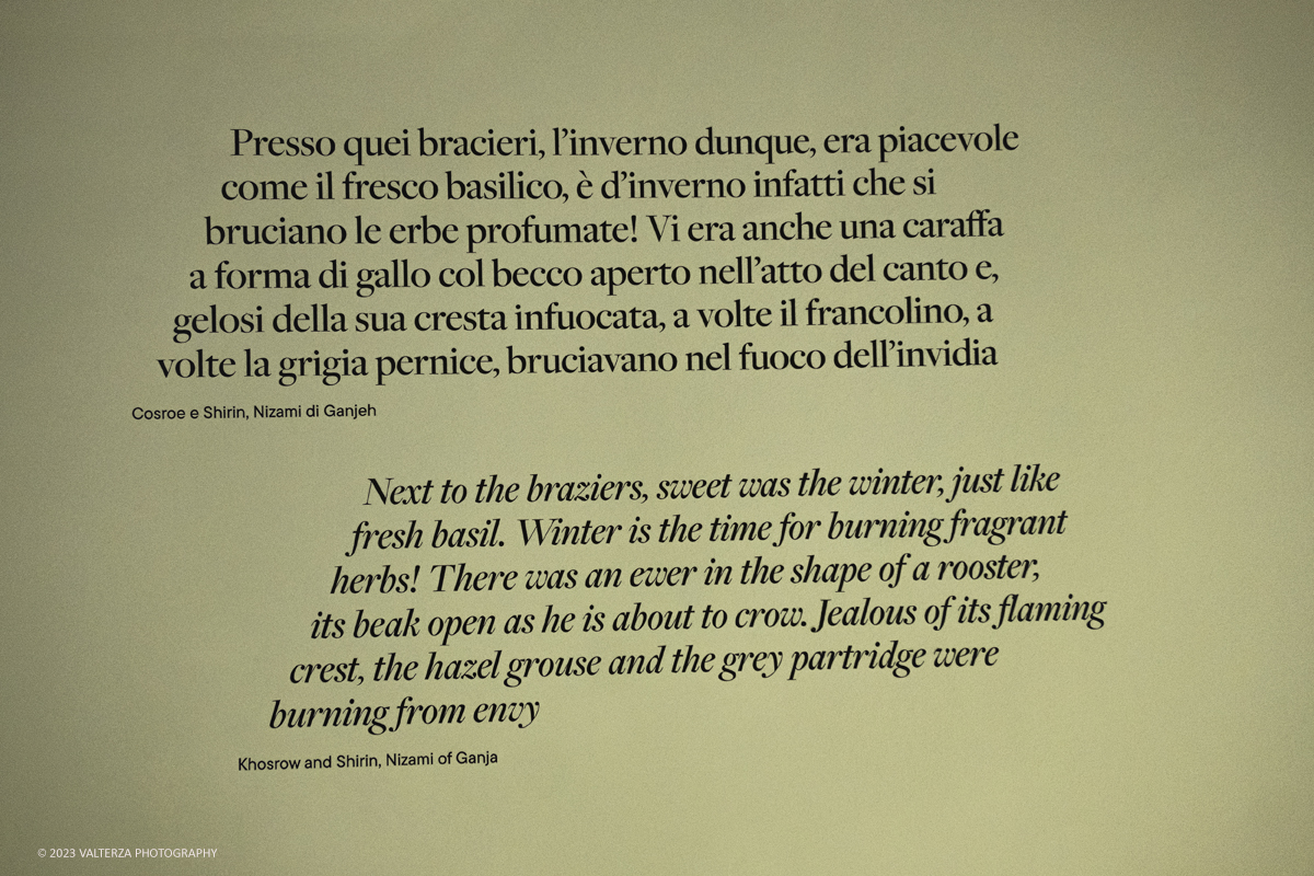 _DSF6337.jpg - 04/10/2023. Torino. La mostra, senza avere la pretesa di essere esaustiva, presenta una selezione di manufatti che offrono alternative al paradigma eurocentrico dellâ€™eccellenza artistica, riaffermando il ruolo cruciale svolto dallâ€™Asia centrale nella creazione e nella trasmissione di idee su scala globale. Dal 5 ottobre 2023 fino al 1Â° settembre 2024.Dopo Torino la mostra andrÃ  a Shangai. Nella foto citazione