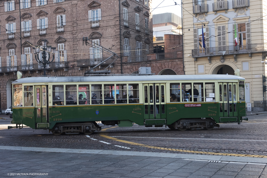 _DSF8692.jpg - 05/12/2021.Torino. Il Trolley Festival  giunge alla 15Â° edizione  e questâ€™anno Ã¨ anche lâ€™occasione per lâ€™apertura dei festeggiamenti per i 150 anni del tram a Torino. La prima corsa di un tram a cavalli avvenne infatti il 29 dicembre 1871. Nella foto  tram ATM Torino anno di ccostruzione 1933