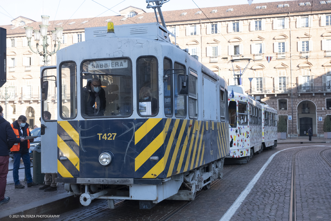 _DSF8704.jpg - 05/12/2021.Torino. Il Trolley Festival  giunge alla 15Â° edizione  e questâ€™anno Ã¨ anche lâ€™occasione per lâ€™apertura dei festeggiamenti per i 150 anni del tram a Torino. La prima corsa di un tram a cavalli avvenne infatti il 29 dicembre 1871. Nella foto tram della GIT Torino, macchina di servizzio spargisabbia (Sabbiera) anno di costruzione 1911