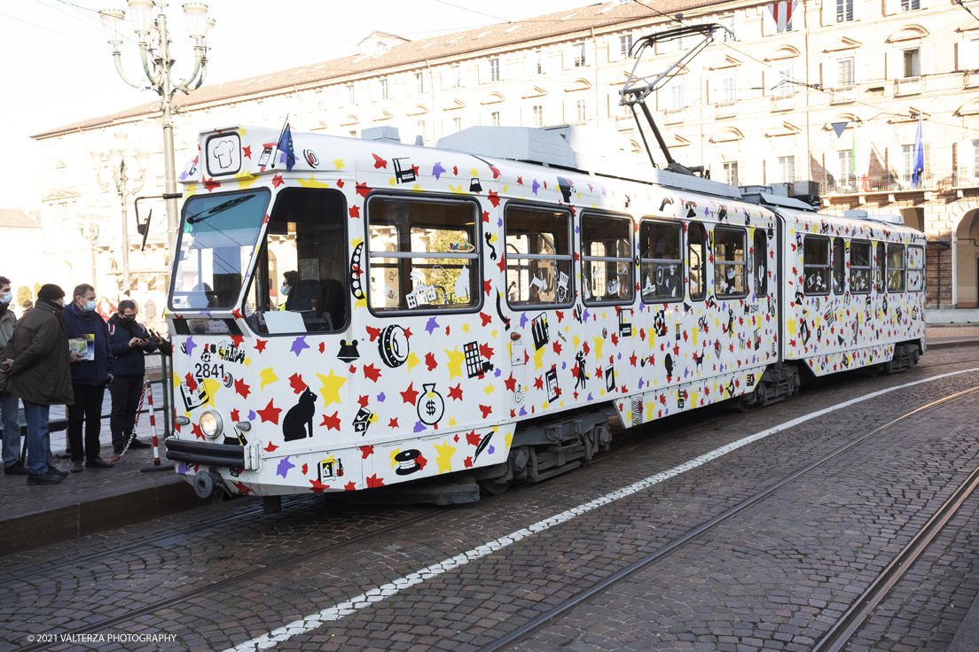 _DSF8710.jpg - 05/12/2021.Torino. Il Trolley Festival  giunge alla 15Â° edizione  e questâ€™anno Ã¨ anche lâ€™occasione per lâ€™apertura dei festeggiamenti per i 150 anni del tram a Torino. La prima corsa di un tram a cavalli avvenne infatti il 29 dicembre 1871. Nella foto tram ristorante Ristocolor, anno di costruzione 1959, anno di conversione 2002