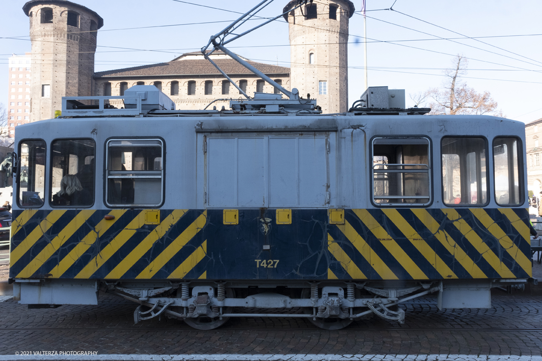 _DSF8720.jpg - 05/12/2021.Torino. Il Trolley Festival  giunge alla 15Â° edizione  e questâ€™anno Ã¨ anche lâ€™occasione per lâ€™apertura dei festeggiamenti per i 150 anni del tram a Torino. La prima corsa di un tram a cavalli avvenne infatti il 29 dicembre 1871. Nella foto tram della GIT Torino, macchina di servizzio spargisabbia (Sabbiera) anno di costruzione 1911