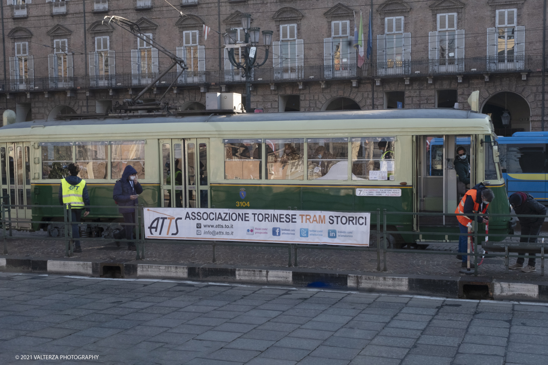 _DSF8746.jpg - 05/12/2021.Torino. Il Trolley Festival  giunge alla 15Â° edizione  e questâ€™anno Ã¨ anche lâ€™occasione per lâ€™apertura dei festeggiamenti per i 150 anni del tram a Torino. La prima corsa di un tram a cavalli avvenne infatti il 29 dicembre 1871. Nella foto la manifestazione Ã¨ organizzata dalla Associazione Torinese Tram Storici