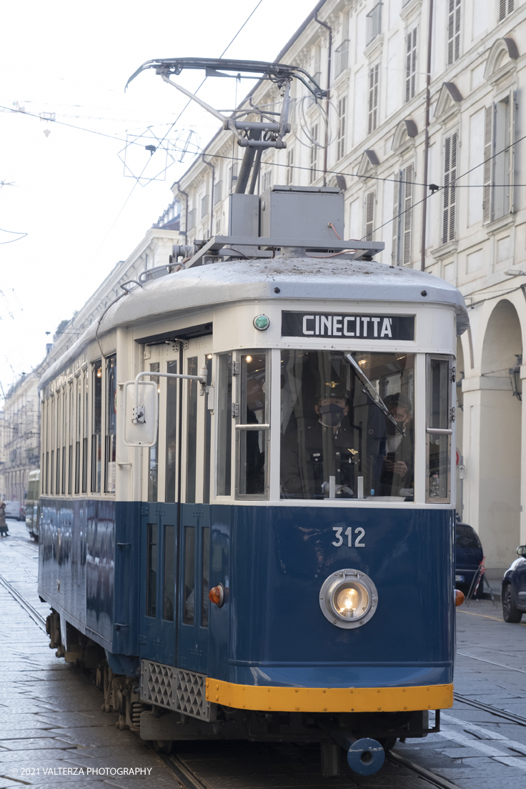 _DSF9013.jpg - 05/12/2021.Torino. Il Trolley Festival  giunge alla 15Â° edizione  e questâ€™anno Ã¨ anche lâ€™occasione per lâ€™apertura dei festeggiamenti per i 150 anni del tram a Torino. La prima corsa di un tram a cavalli avvenne infatti il 29 dicembre 1871. Nella foto tram Stefer Roma, anno di costruzione: 1935