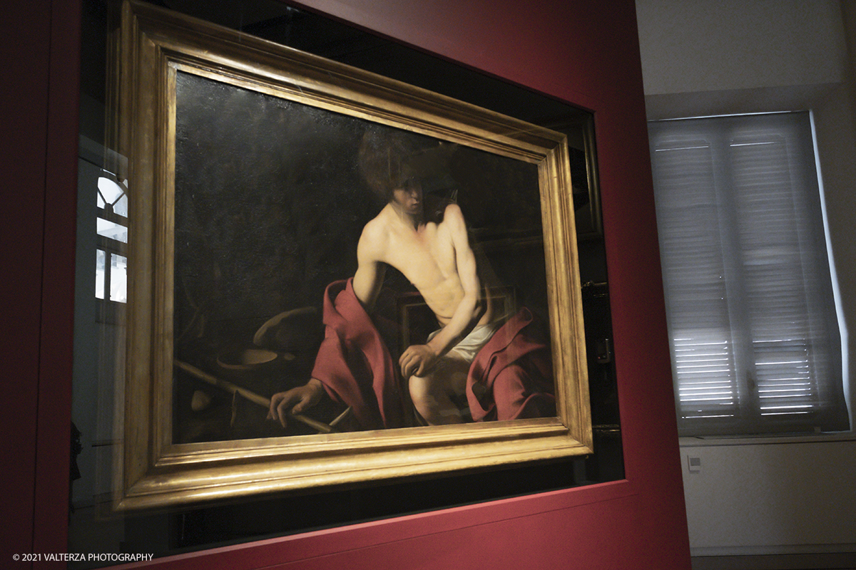 _DSF9026.jpg - 25-01-2021. Torino.  I visitatori dei Musei Reali di Torino potranno godere fino al 30 maggio di un emblematico capolavoro di Caravaggio. Dipinto tra il 1604 e il 1606 esso Ã© il San Giovanni Battista di Palazzo Corsini. Nella foto l'opera di Michelangelo Merisi detto il Caravaggio; San Giovanni Battista, 1604 -1606