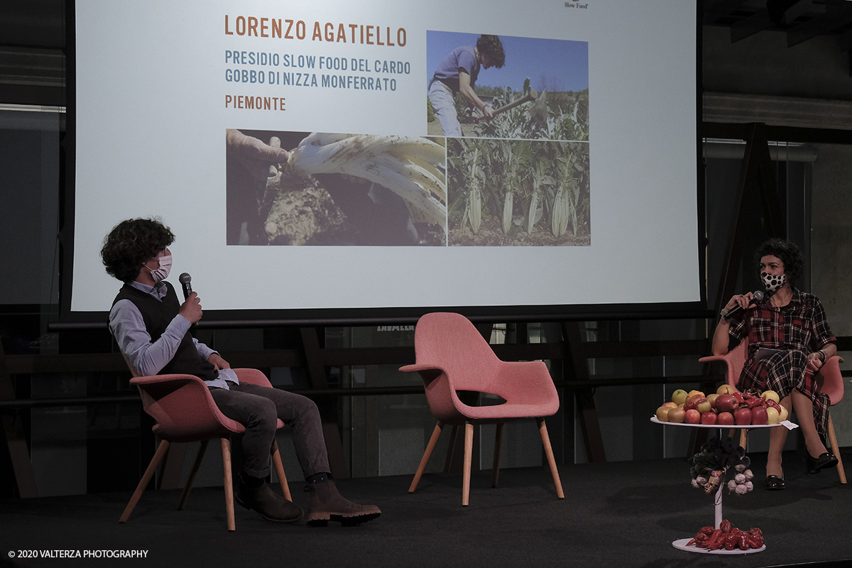 _DSF8134.jpg - 17/10/2020. Torino. Nuvola Lavazza. 20 anni in nome della BiodiversitÃ . Nella foto l'intervento di Lorenzo Agatiello nell'intervista di Carla Coccolo