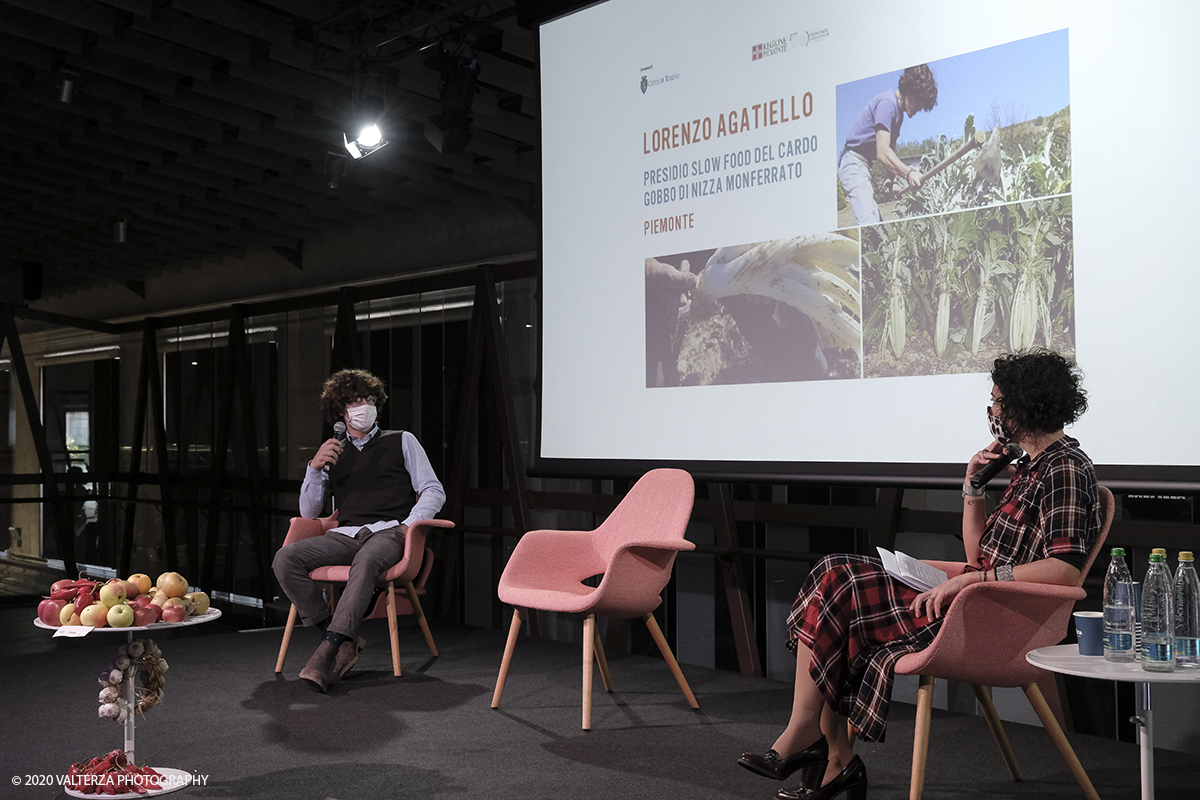 _DSF8143.jpg - 17/10/2020. Torino. Nuvola Lavazza. 20 anni in nome della BiodiversitÃ . Nella foto l'intervento di Lorenzo Agatiello nell'intervista di Carla Coccolo