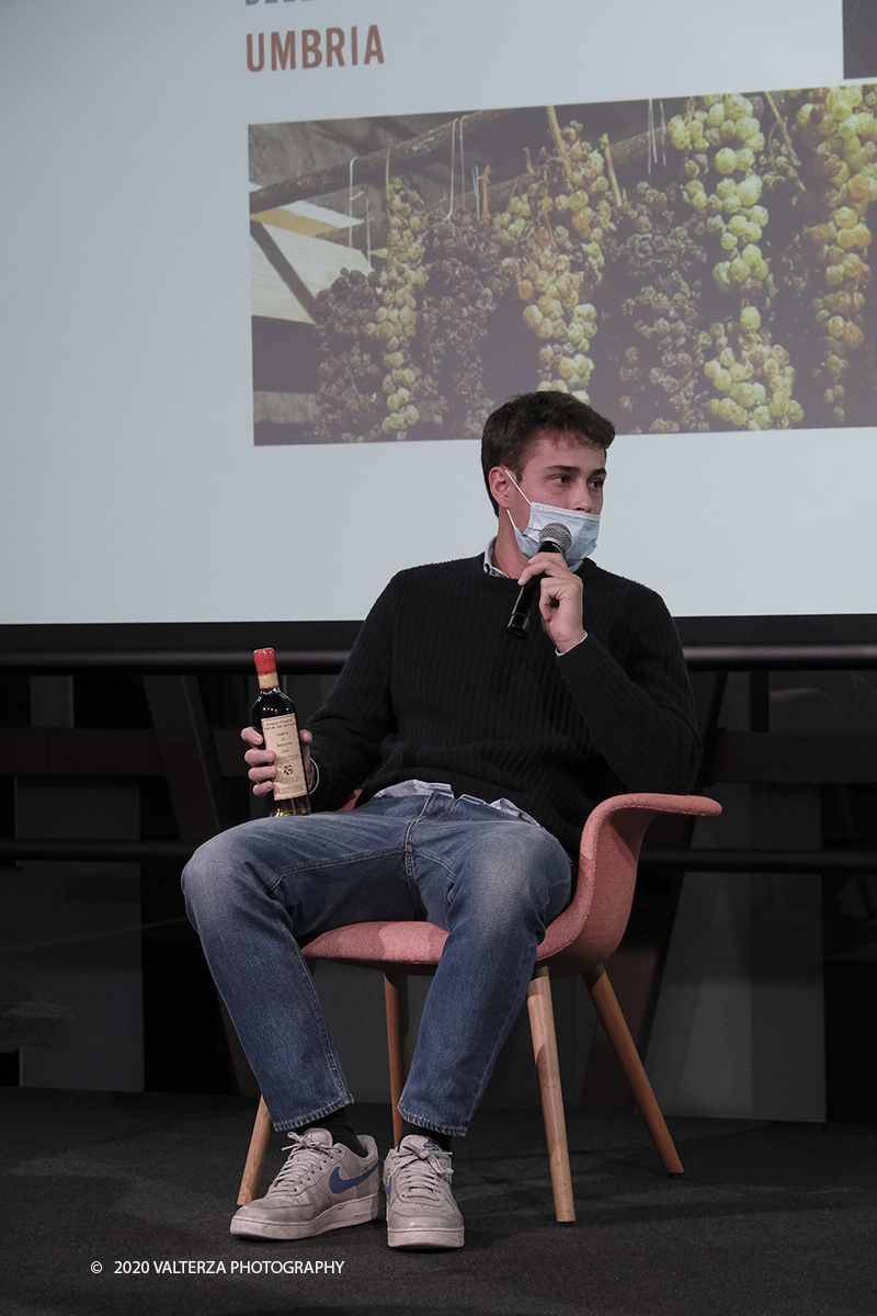 _DSF8170.jpg - 17/10/2020. Torino. Nuvola Lavazza. 20 anni in nome della BiodiversitÃ . Nella foto di Lucia e Nicola Ceccarelli  nell'intervista di Carla Coccolo