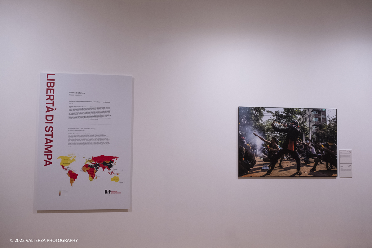 _DSF8527.jpg - 29/04/2022. Torino. World Press Photo Exhibition 2022.Le foto finaliste e le menzioni d'onore in esposizione alla GAM fino al 18 Settembre  Nella foto parte della installazione della mostra