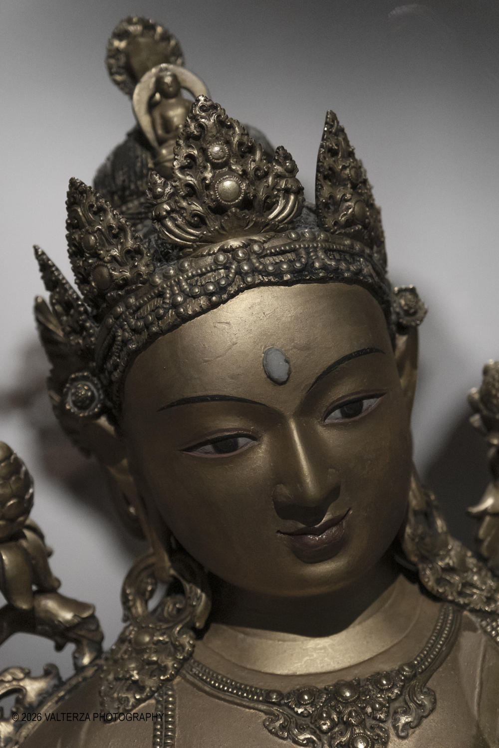 DSCF3025.jpg - 26/02/2026. Torino.  Zanabazar: The Wisdom of the Steppes. Capolavori del XVII secolo dal cuore della Mongolia al MAO. Nella foto  l'opera la Tara Verde Momgolia XVII sec. Particolare