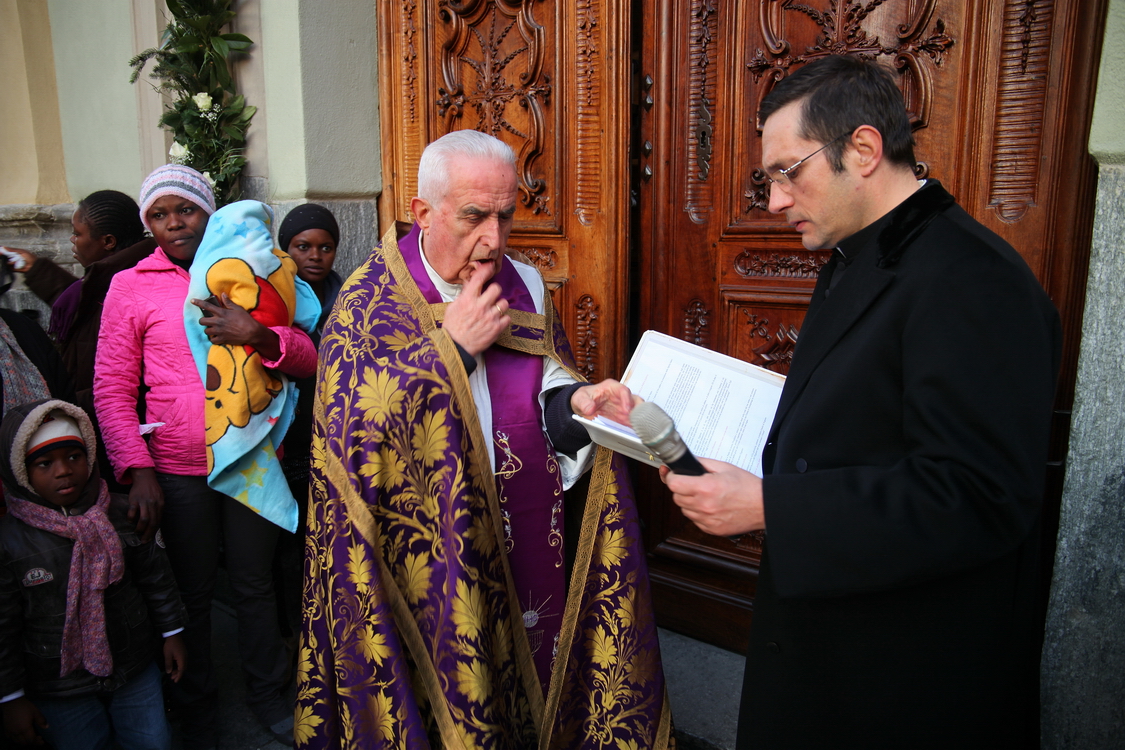 AperturaPortaSanta_050.JPG