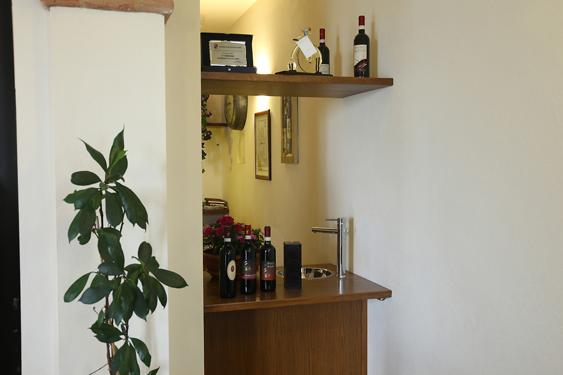 CàColomba_22.jpg - Agriturismo Cà Colomba - San Damiano d'Asti - Il bar