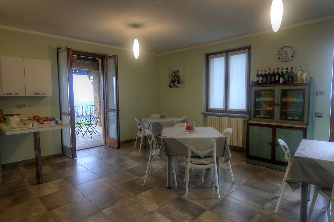 CàColomba_51.jpg - Cucina La funzionale cucina è dotata di ogni comfort ed è a completa disposizione degli ospiti. 