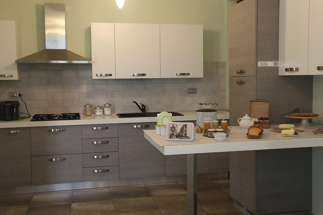 CàColomba_55.jpg - Cucina La funzionale cucina è dotata di ogni comfort ed è a completa disposizione degli ospiti. 