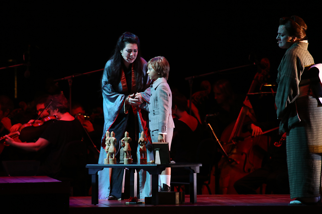 MadamaButterfly_143.jpg