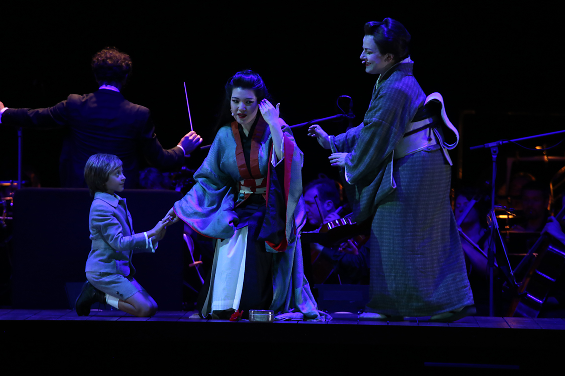 MadamaButterfly_171.jpg