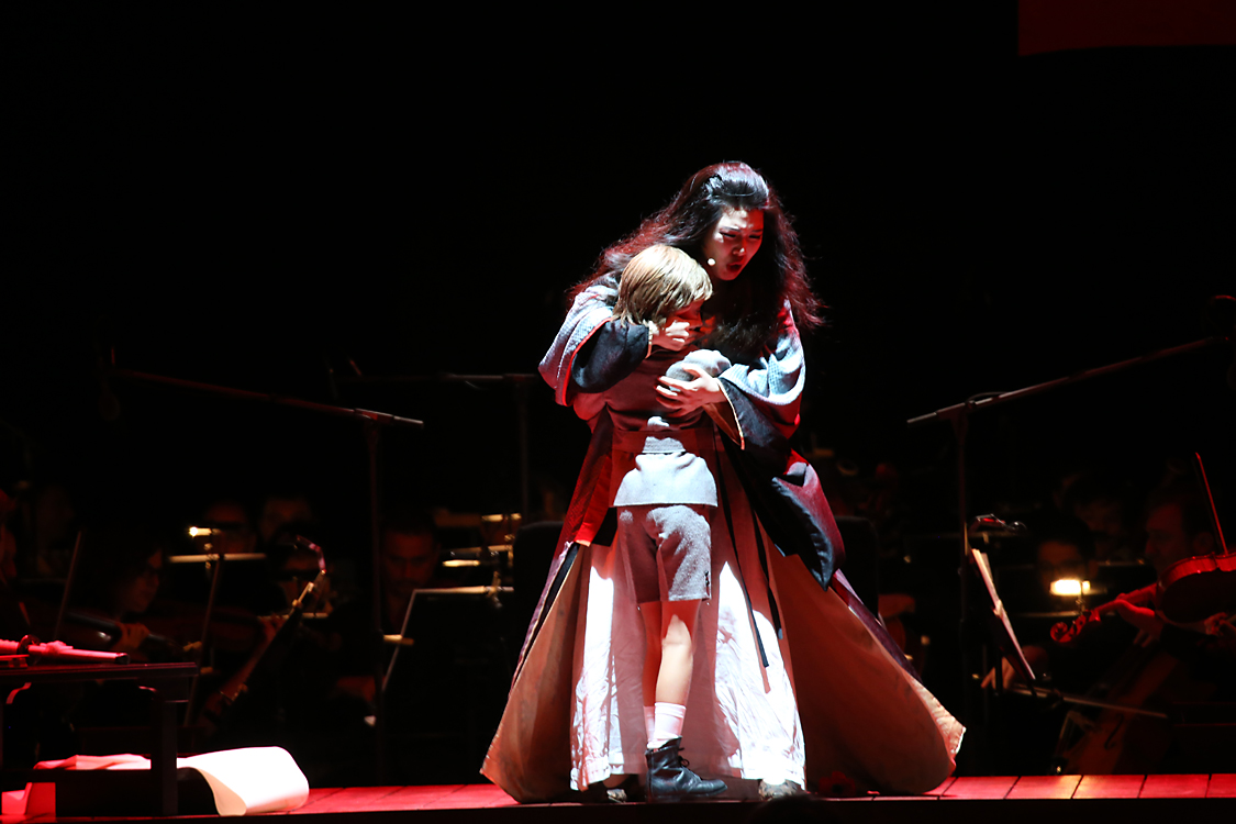 MadamaButterfly_231.jpg