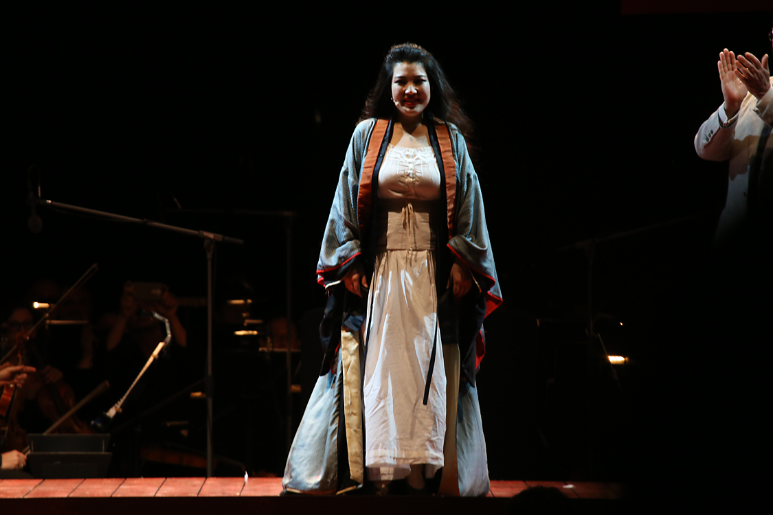 MadamaButterfly_264.jpg