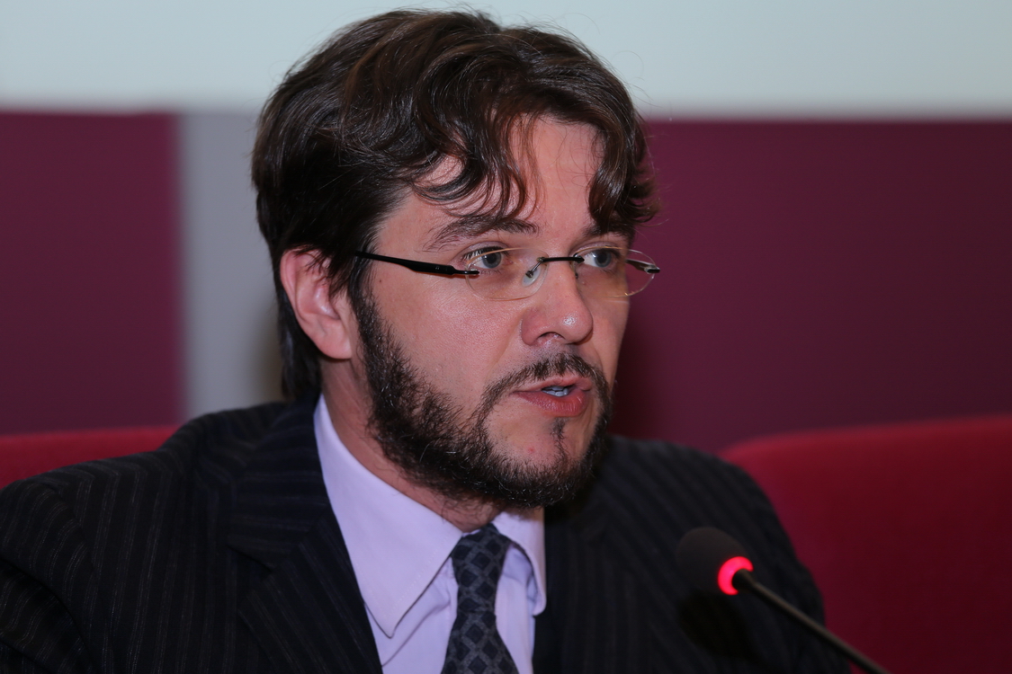 DalloSpazioAllaTerra_37.JPG - Alessandro Chiolerio, Socio fondatore di Politronica Inkjet Printing Srl  e Principal Investigator al Center for Space Human Robotics dell’Istituto Italiano di Tecnologia  La stampa: una tecnologia antica che può rivoluzionare il modo di tracciare gli alimenti