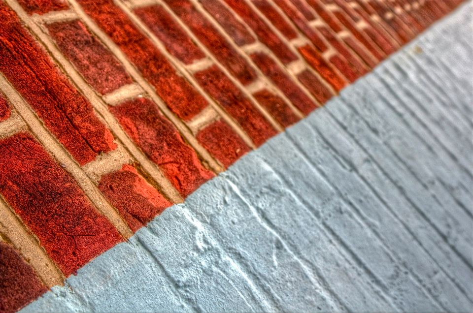 33.jpg - le case sono tutte coloratissime