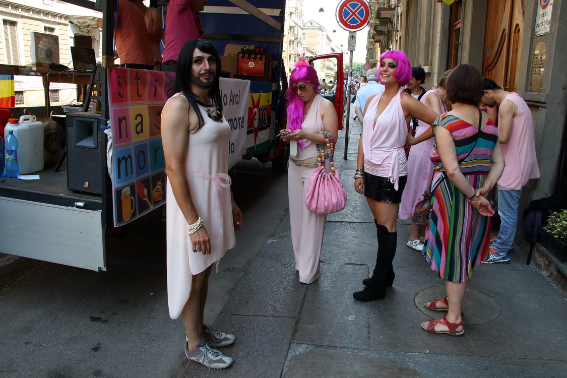 Gaypride2015_012.JPG - Torino 27 Giugno 2015 Gay Pride - Preparativi prima della sfilata