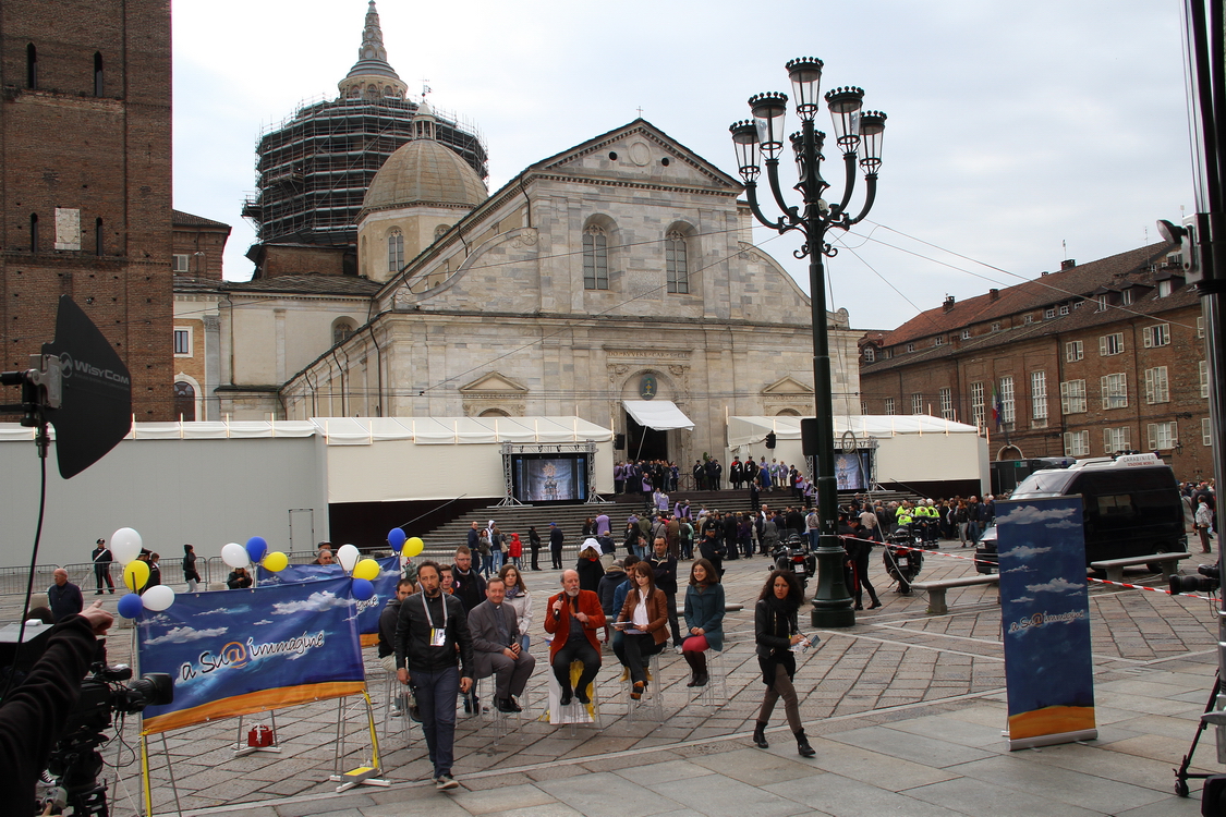 Inaugurazione_22.JPG - Rai Uno - A sua immagine - Diretta da Piazza del Duomo