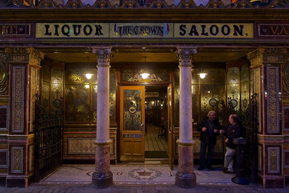 62.jpg - Ma Belfast non è solo politica, ma anche bar antichi dove farsi una buona birra...