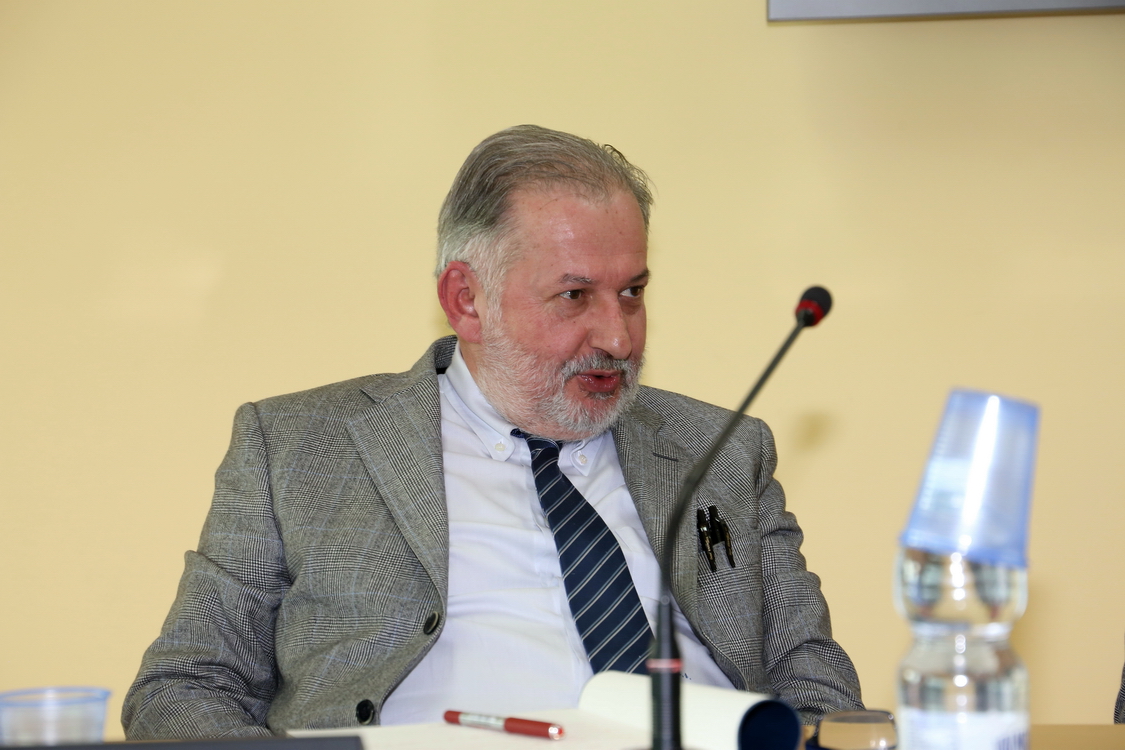 LaMontagnaNellaCittà_19.JPG - Conferenza Stampa e dibattito "La Montagna nella Città Metropolitana di Torino"  Aldo Reschigna, Assessore regionale al Bilancio, Finanze, Programmazione economico-finanziaria, Enti locali e Post olimpico