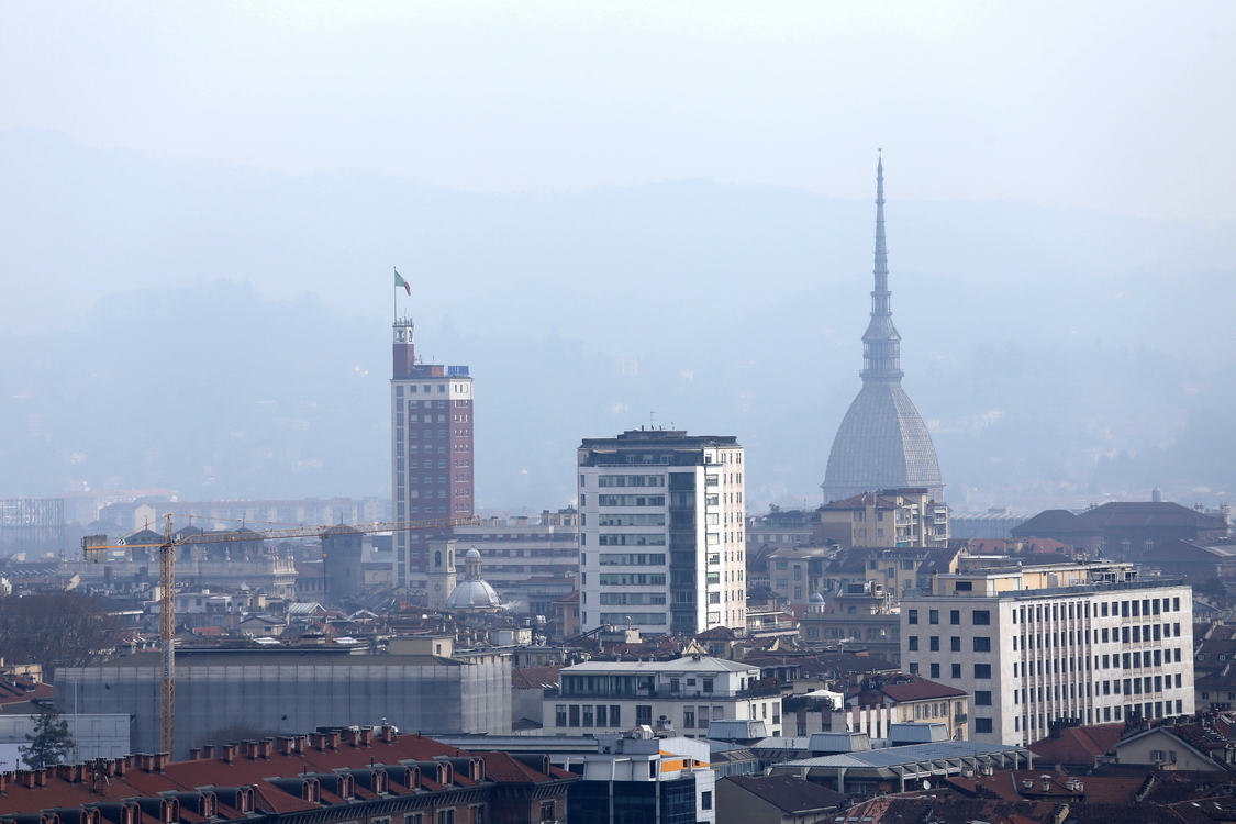 LaMontagnaNellaCittà_28.JPG - Torino nella nebbia dalla balconata del Palazzo della Città Metropolitana