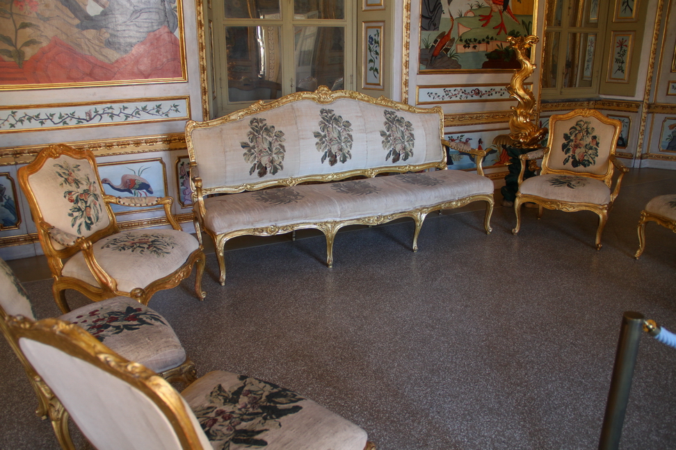 PalazzinaCaccia_68.JPG