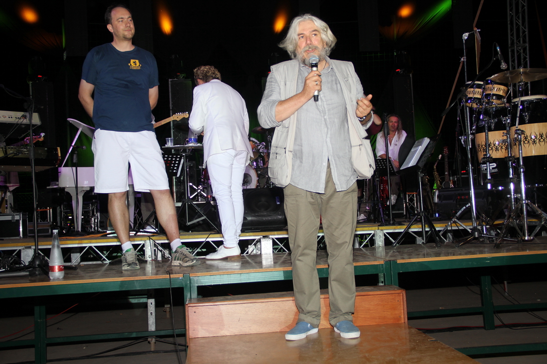 Gorzano29_1445.JPG - Intervento di Alessandro Meluzzi, psichiatra, estimatore e assiduo del Fritto misto gorzanese