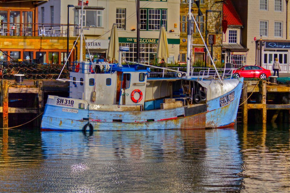 Scarborough_05.jpg - Oltre alla villeggiatura l'altra principale attività è la pesca...