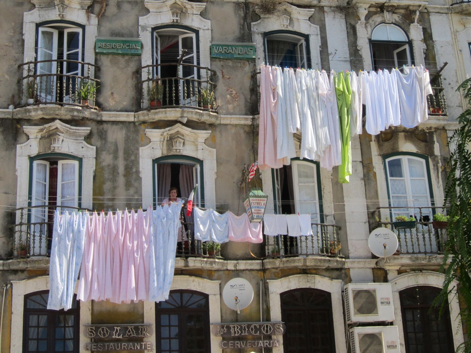 9.jpg - Lisbona: rua dos Bacalhoeiros
